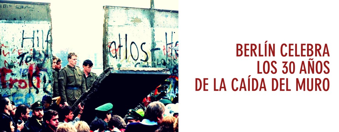 Caída_muro_de_berlin-autor-Xizdos-Fuente-trabajo-propio-7-de-febrero-de-2016-La-caida-del-muro-de-berlin-integrando-a-carlos-Wikipedia.org_-side